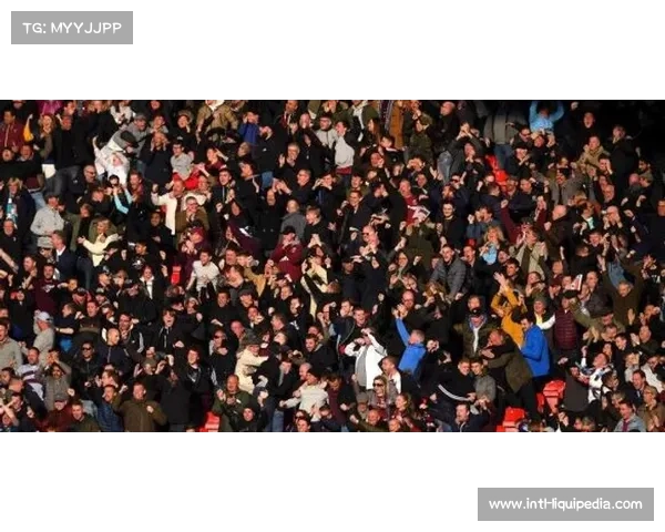 门兴格拉德巴赫主场球迷助威，创造声量纪录